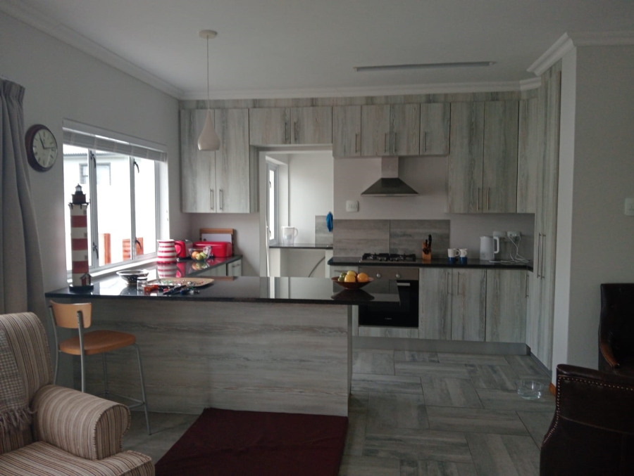 To Let 3 Bedroom Property for Rent in Fountains Estate Eastern Cape